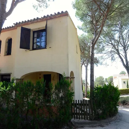 Holiday home Passatge Berna, 2