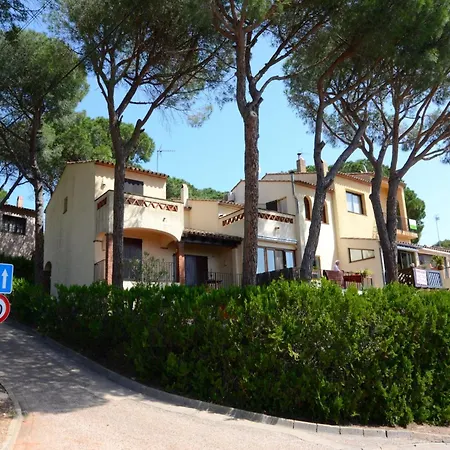 Holiday home Passatge Berna, 2 *