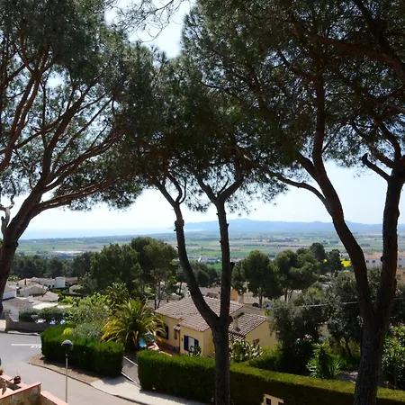 Passatge Berna, 2 Holiday home